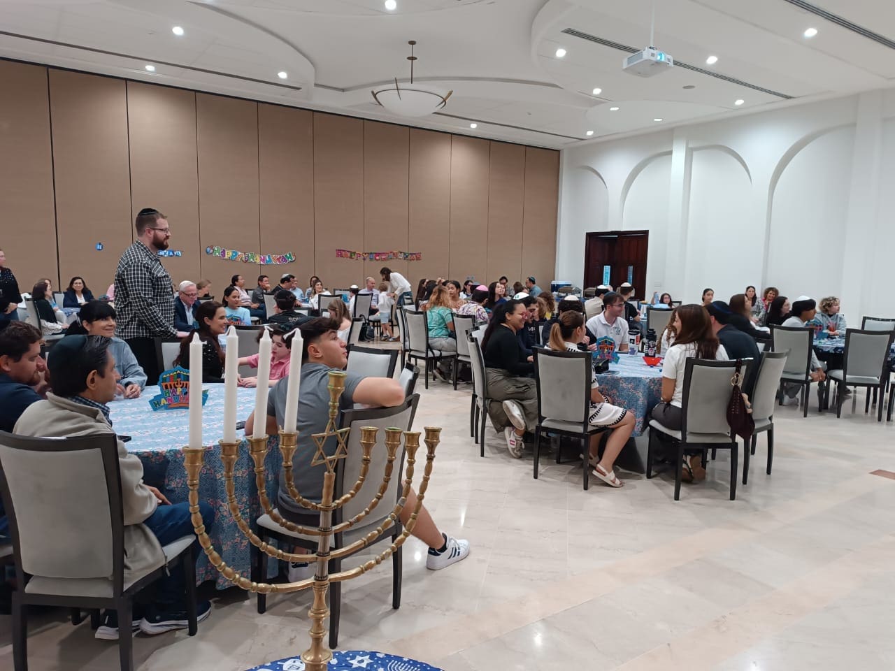Comunidad KSI celebró Janucá 5786